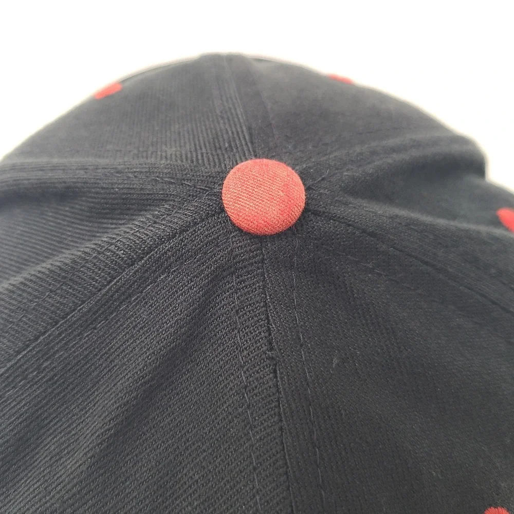 Nike Hat Fitted (Seems M-L) Black Red 6.0 Action Sports Swoosh Logo Skate Men